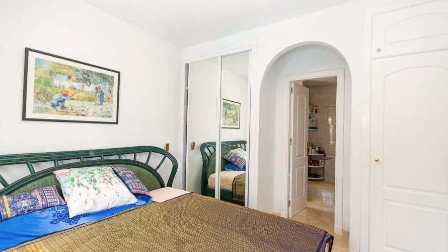 Villa de 194m² à Alicante, Spain No. 1360 № 27