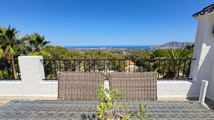 Villa de 3 chambres à La Nucia, Spain No. 1185 № 11