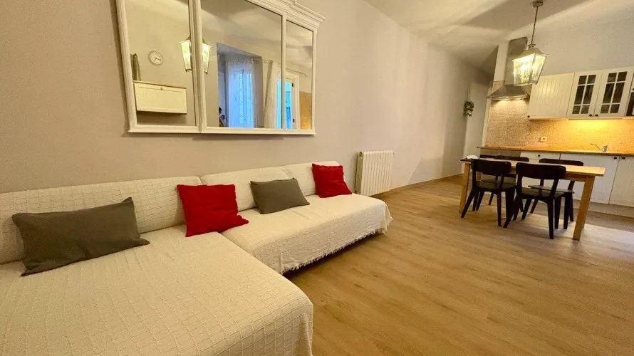 Apartment de 2 chambres à Madrid, Spain No. 1032 № 2
