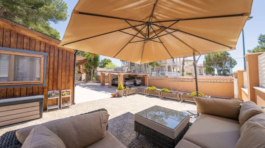 Villa de 192m² à Pinar De Campoverde, Spain No. 1144 № 10