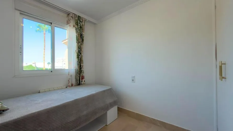 House de 5 chambres à San Juan, Spain No. 1343 № 20