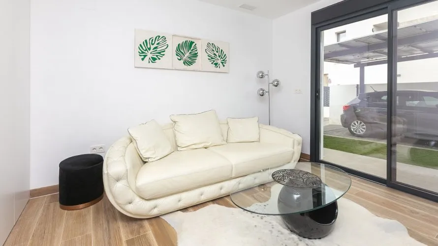 Villa de 120m² à Los Montesinos, Spain No. 894 № 9