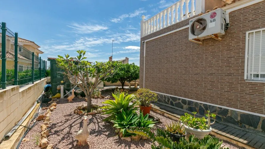Villa de 158m² à Cabo Roig, Spain No. 1166 № 21
