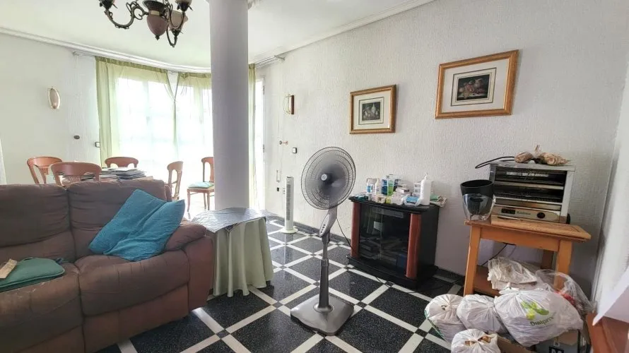 Apartment de 1 chambre à Torrevieja, Spain No. 1040 № 2