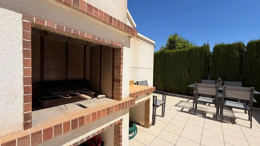 Villa de 4 chambres à Ciudad Quesada, Spain No. 1101 № 16