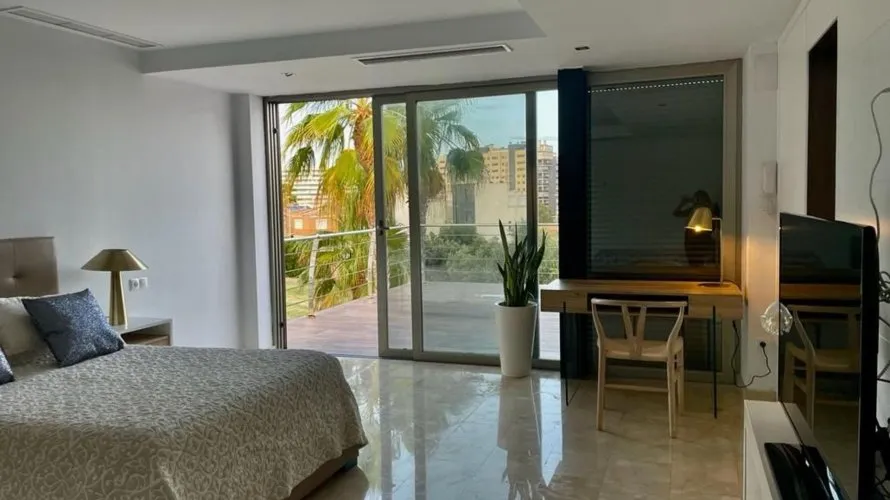 Villa de 5 chambres à Alicante, Spain No. 1239 № 4
