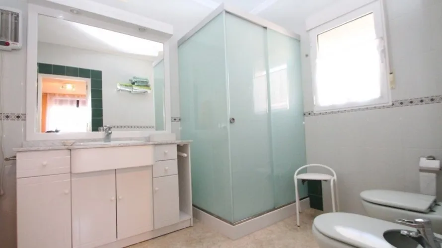 Villa de 5 chambres à Cabo Roig, Spain No. 563 № 26
