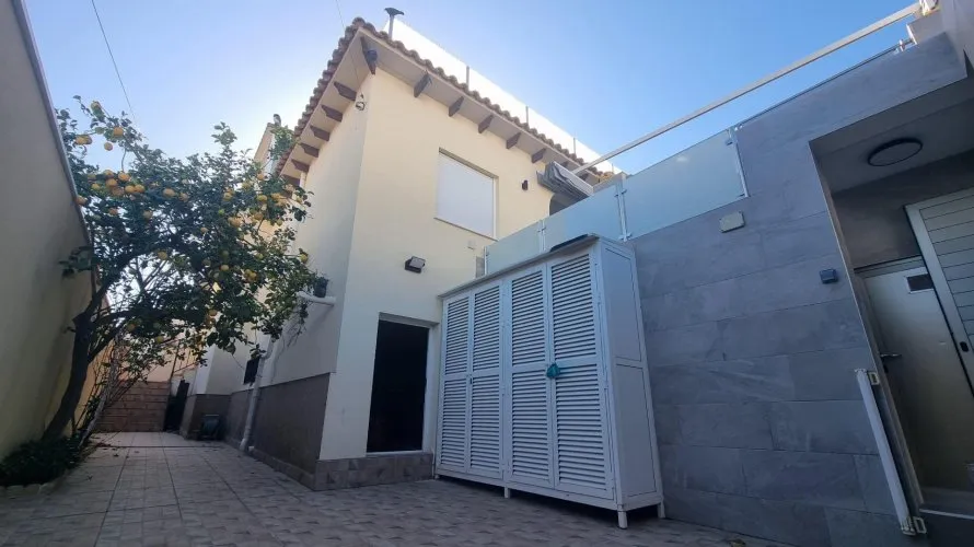 Villa de 4 chambres à Los Balcones, Spain No. 959 № 1