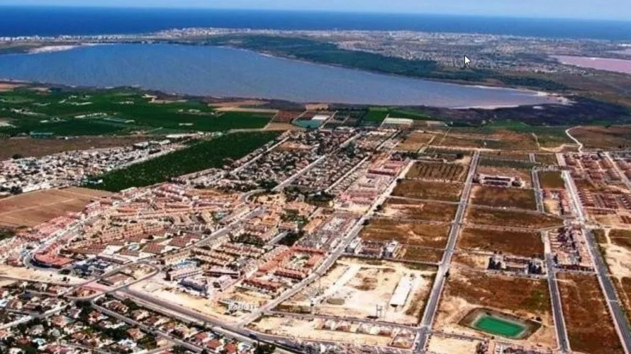 Villa de 126m² à Ciudad Quesada, Spain No. 464 № 4