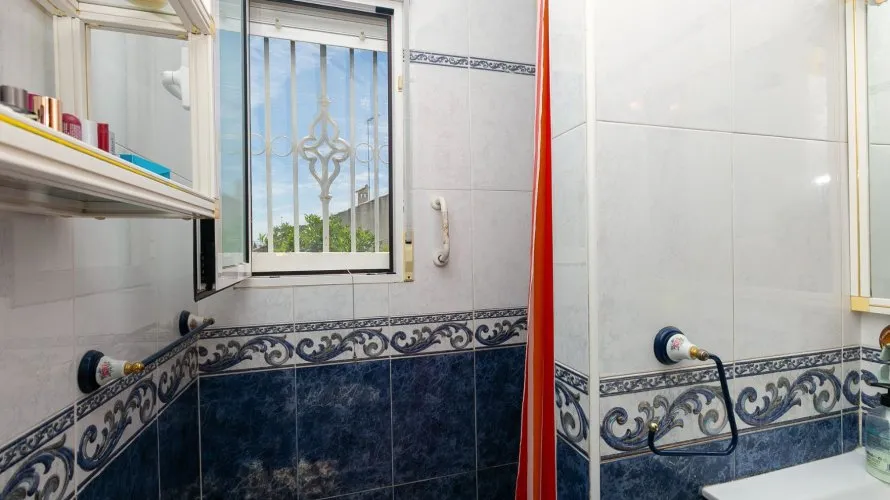 Villa de 158m² à Cabo Roig, Spain No. 1166