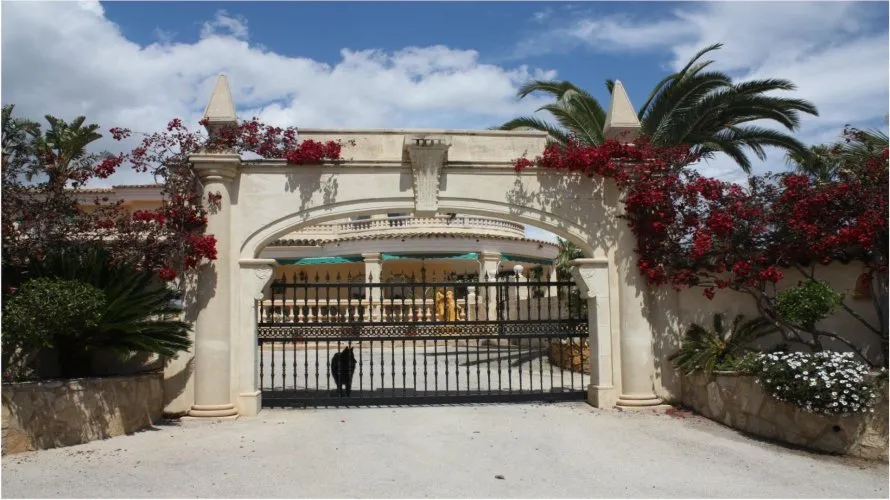 Villa de 5 chambres à L'Alfàs del Pi, Spain No. 475 № 4