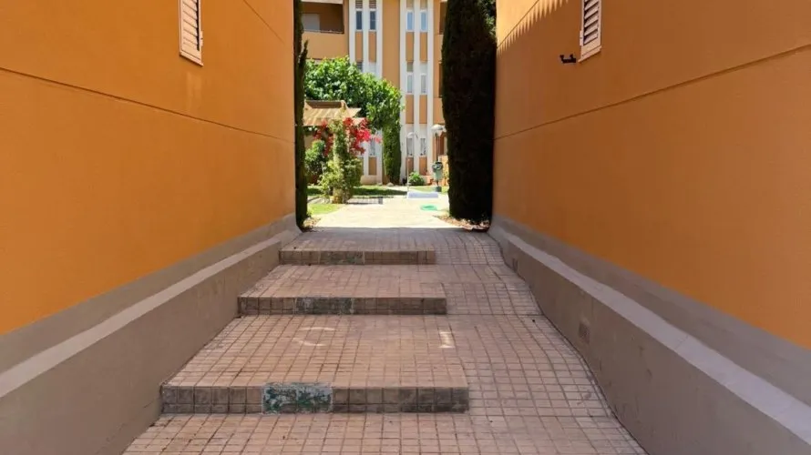 Apartment de 2 chambres à Denia, Spain No. 1319