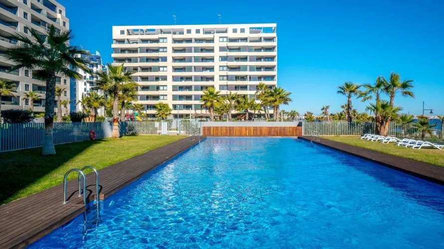 Penthouse de 3 chambres à Torrevieja, Spain No. 1020 № 2