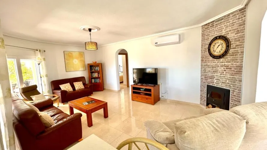 Villa de 5 chambres à Ciudad Quesada, Spain No. 1082 № 26