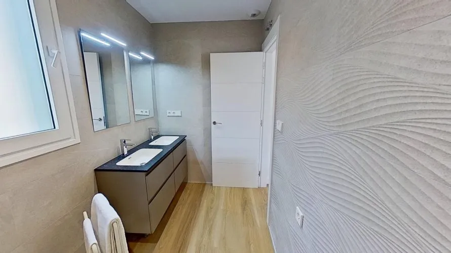 Apartment de 2 chambres à Benidorm, Spain No. 107