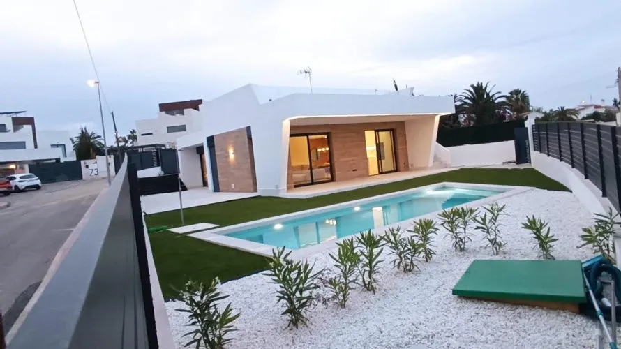 Villa de 3 chambres à Ciudad Quesada, Spain No. 125 № 19