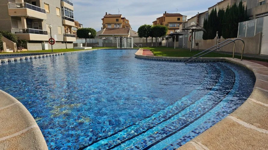 Apartment de 2 chambres à Torreblanca, Spain No. 945 № 20