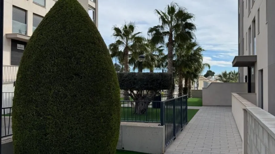 Apartment de 2 chambres à Campoamor, Spain No. 1197 № 1