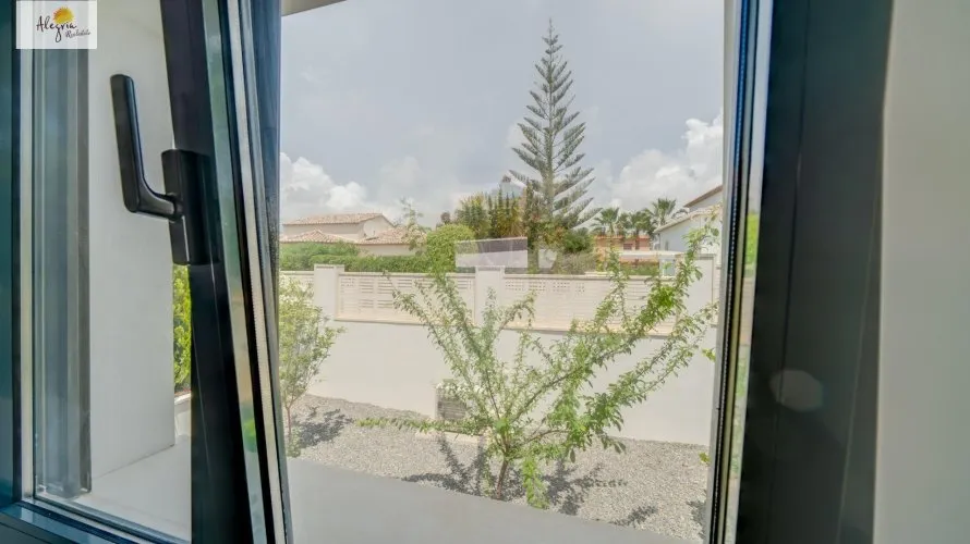 Villa de 5 chambres à Calpe, Spain No. 443 № 24