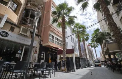 Apartment de 3 chambres à Torrevieja, Spain No. 1387