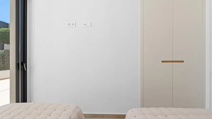 Villa de 3 chambres à Campoamor, Spain No. 612 № 24