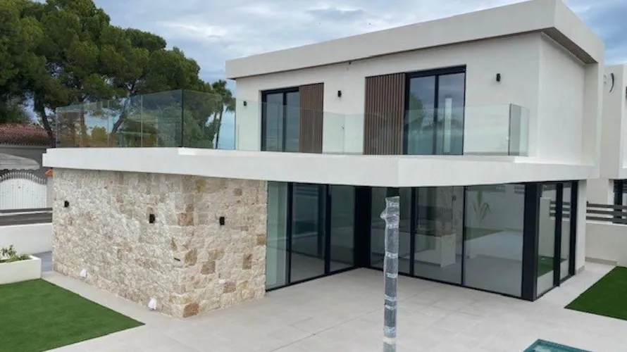 Villa de 3 chambres à Alicante, Spain No. 534