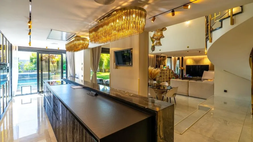 Villa de 4 chambres à Pozuelo de Alarcon, Spain No. 1176 № 11
