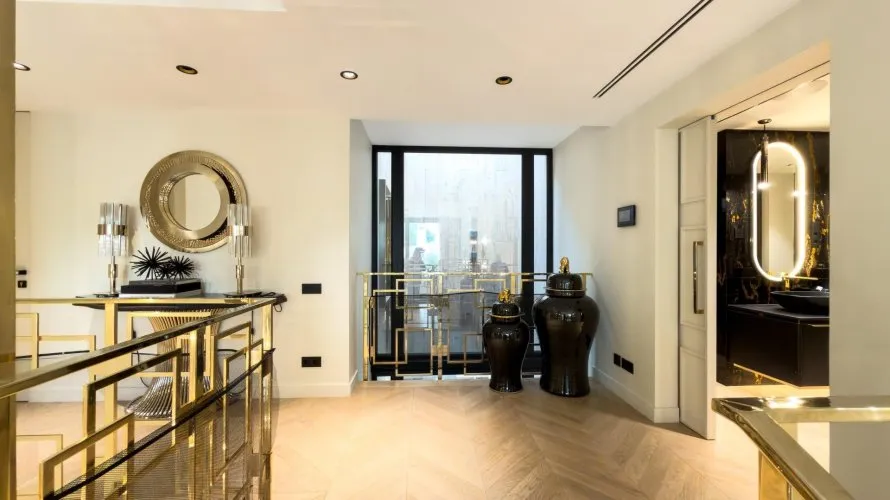 Villa de 4 chambres à Pozuelo de Alarcon, Spain No. 1176 № 6