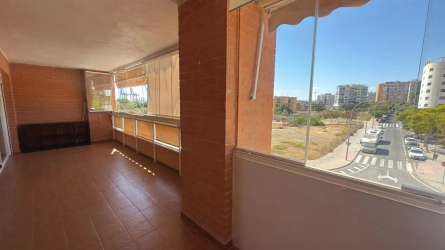Apartment de 3 chambres à Alicante, Spain No. 126 № 6