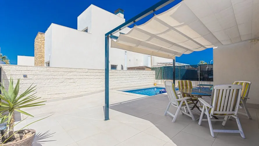 Villa de 162m² à Ciudad Quesada, Spain No. 1059