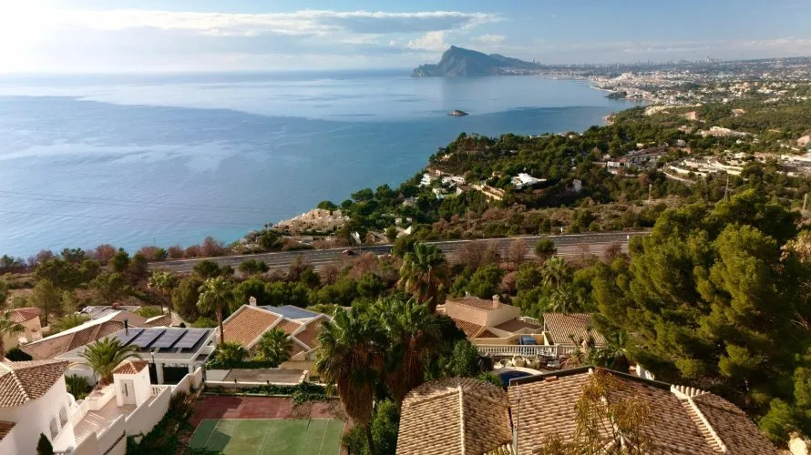 House de 4 chambres à Zona Altea Hills, Spain No. 659 № 3