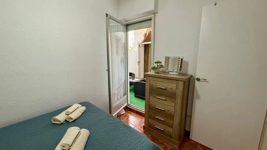 Apartment de 2 chambres à Torrevieja, Spain No. 2642 № 2