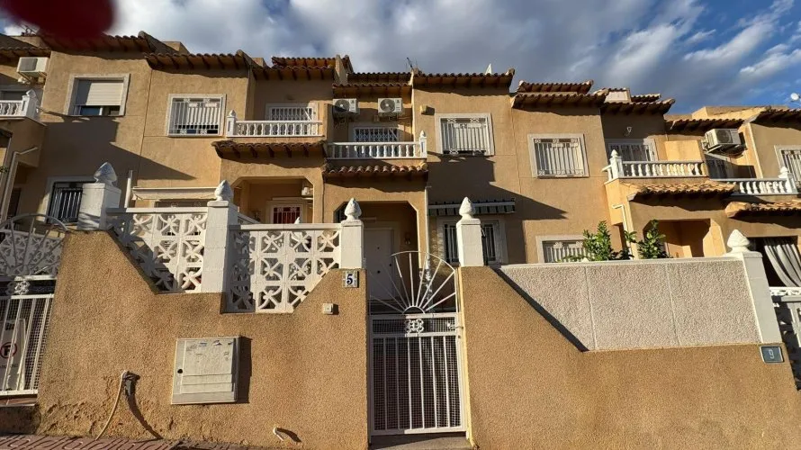 House de 2 chambres à Alicante, Spain No. 2721 № 28