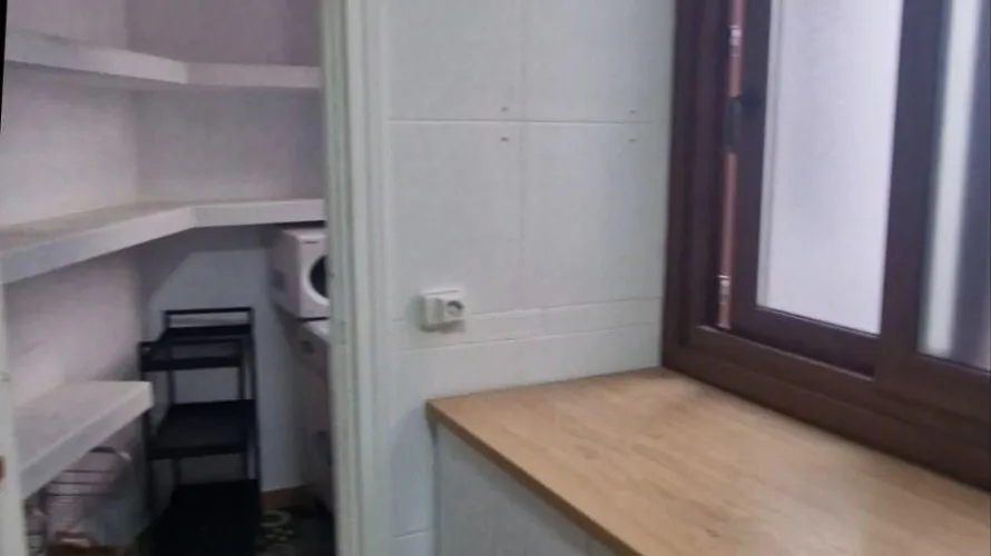 Apartment de 4 chambres à Madrid, Spain No. 1525 № 5