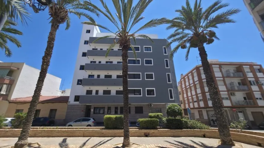 Apartment de 3 chambres à Torrevieja, Spain No. 1953 № 1