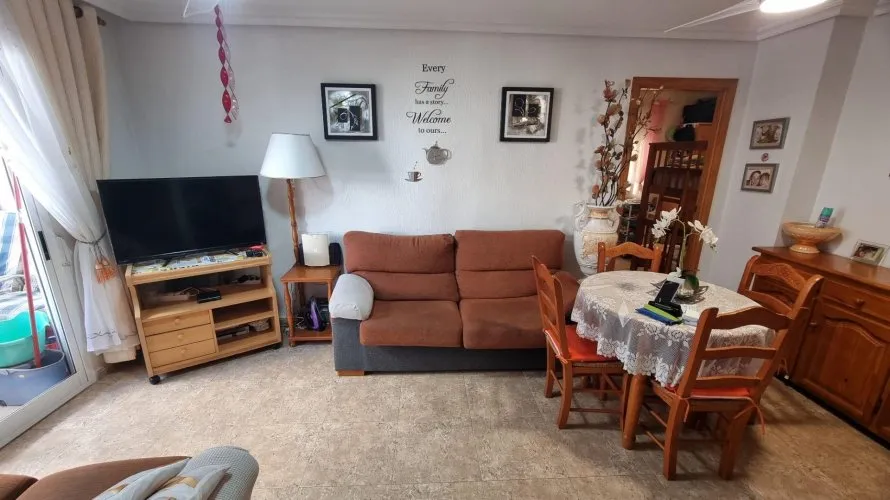 Apartment de 2 chambres à Torrevieja, Spain No. 2698 № 10