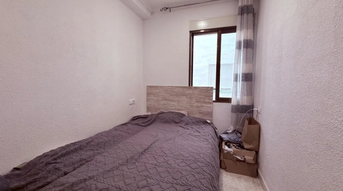 Apartment de 1 chambre à Alicante, Spain No. 2862