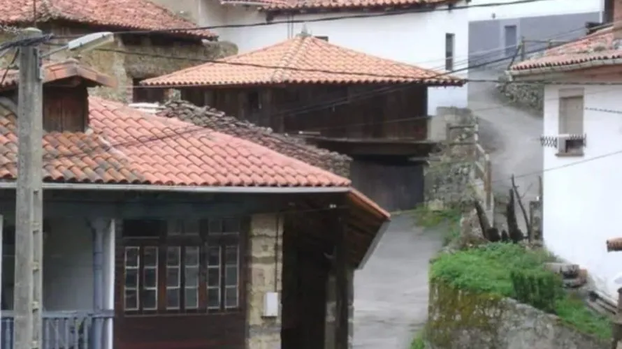 Villa de 71m² à Oviedo, Spain No. 2749 № 14