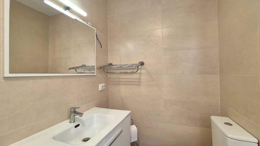 Apartment de 1 chambre à Alicante, Spain No. 2843 № 2