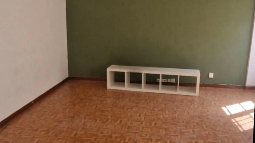Apartment de 4 chambres à Madrid, Spain No. 1525 № 11