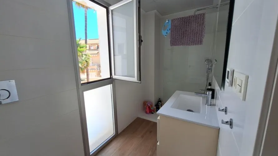 Apartment de 3 chambres à Torrevieja, Spain No. 1430 № 13