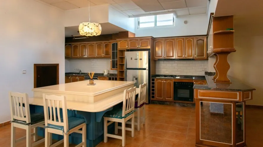 Villa de 180m² à Torrevieja, Spain No. 1491