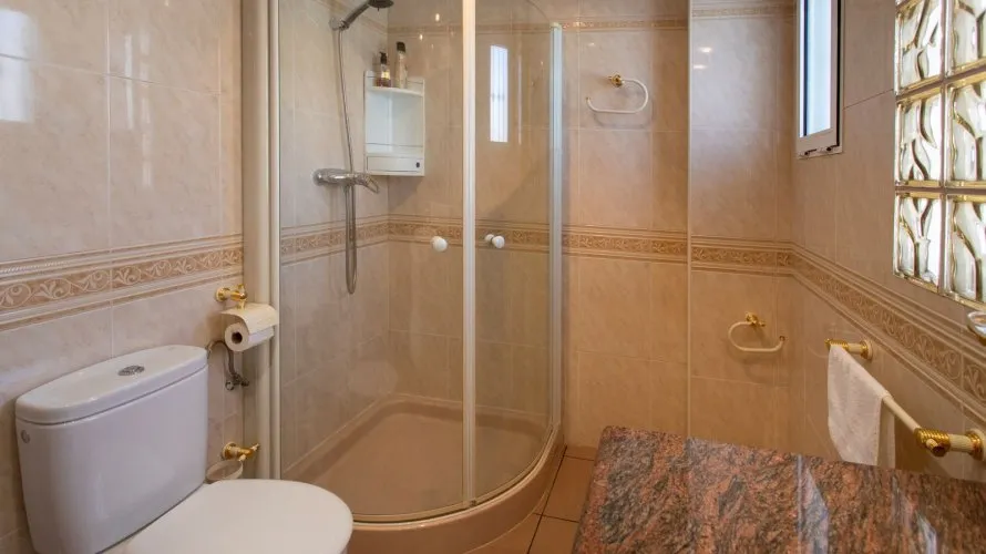 Villa de 180m² à Torrevieja, Spain No. 1491 № 13