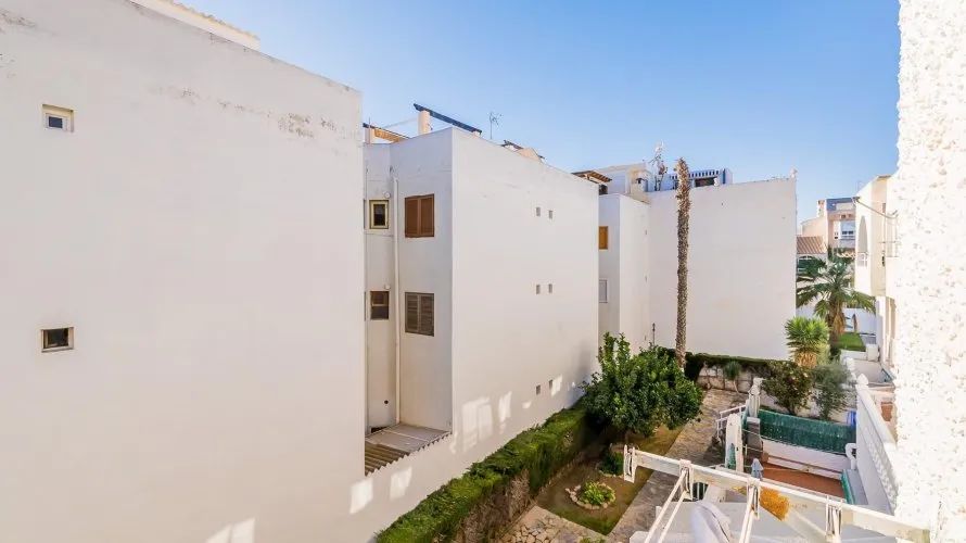 Apartment de 51m² à Torrevieja, Spain No. 2693 № 8