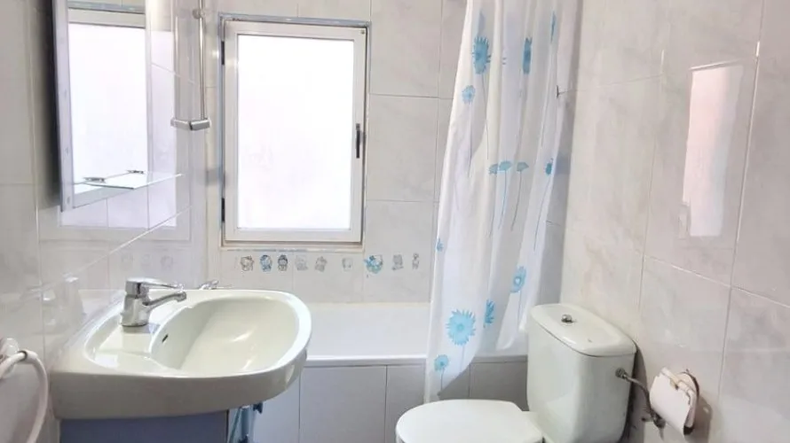 Apartment de 1 chambre à Gijon, Spain No. 2748 № 1