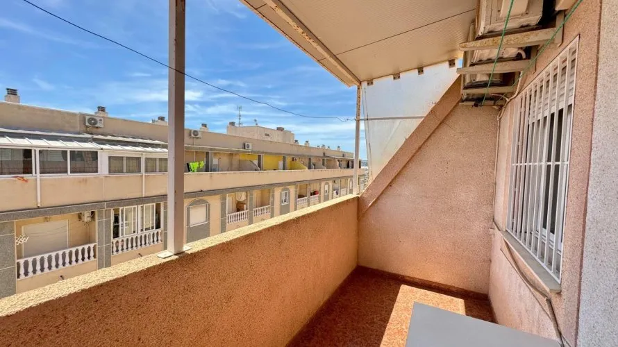 Penthouse de 2 chambres à Torrevieja, Spain No. 2680 № 28
