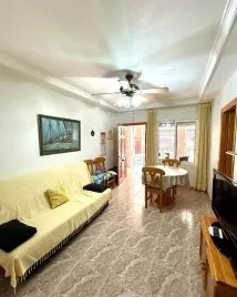 Apartment de 3 chambres à Torrevieja, Spain No. 2712