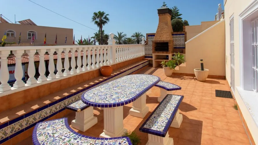 Villa de 180m² à Torrevieja, Spain No. 1491 № 25