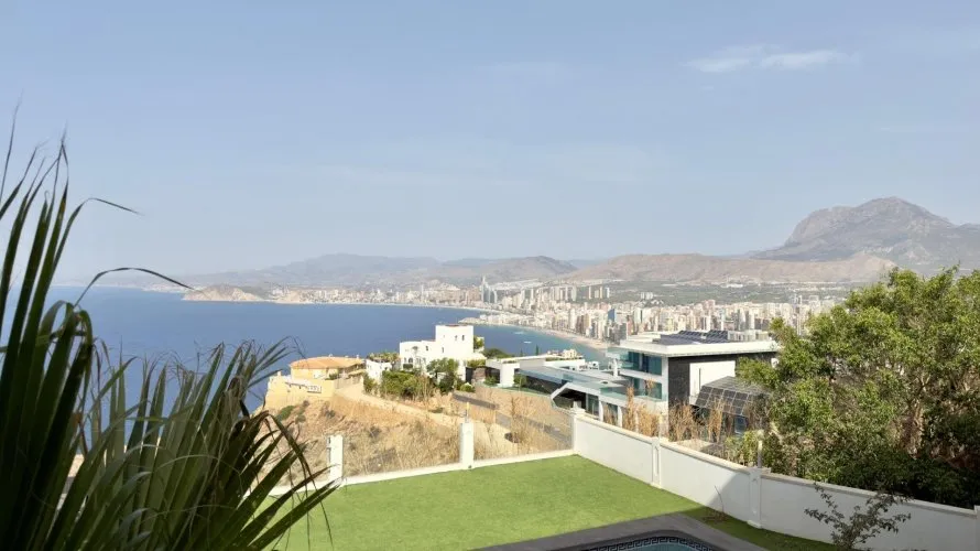 Villa de 7 chambres à Benidorm, Spain No. 1951 № 10