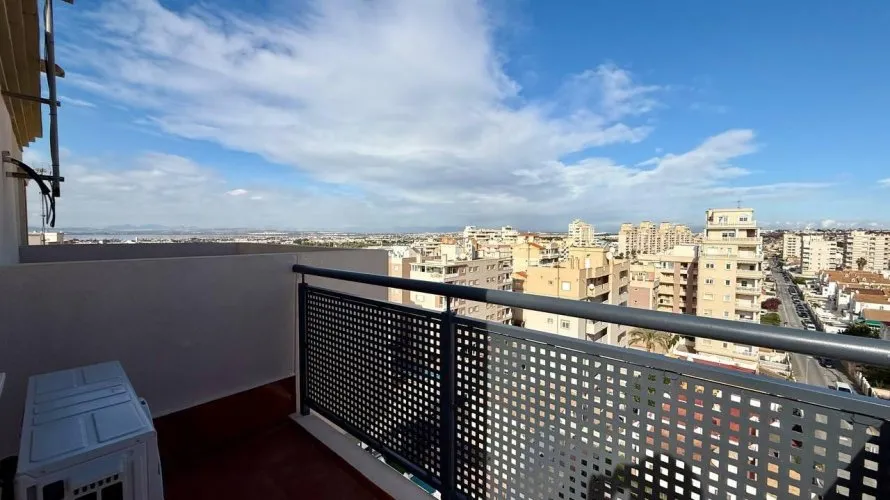 Penthouse de 1 chambre à Nueva Torrevieja, Spain No. 2716 № 28